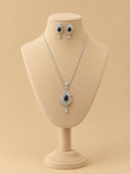 Noir droplet 0053